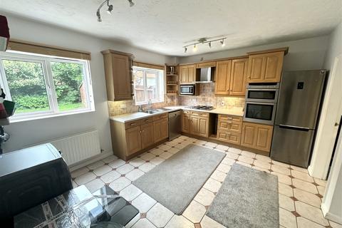 14 Brixfield Way, Shirley, Solihull, B90 1RQ