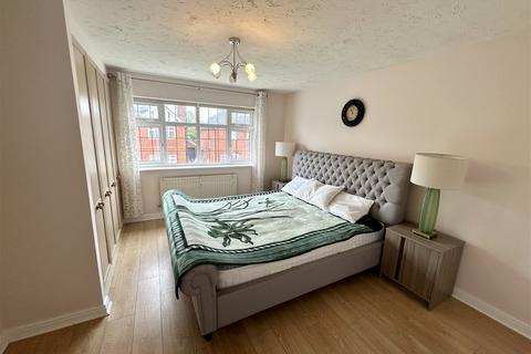 14 Brixfield Way, Shirley, Solihull, B90 1RQ