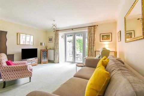 3 bedroom terraced house for sale, Compass Field, Hampshire RG27