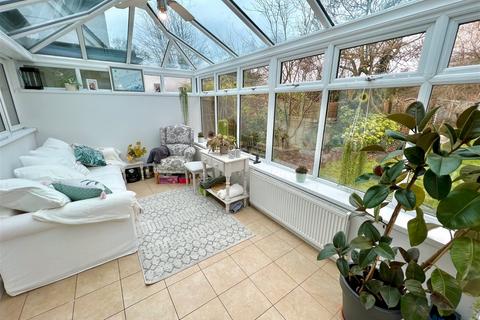 138 Bills Lane, Shirley, Solihull, B90 2PQ