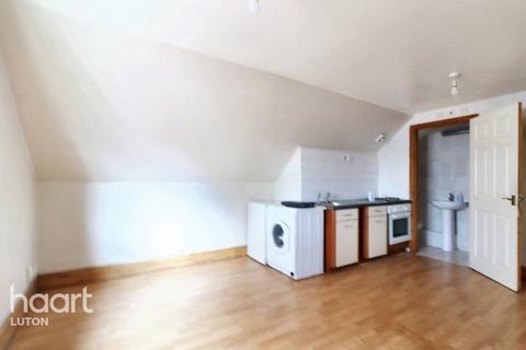 1 bedroom apartment for sale, Biscot Road, Luton