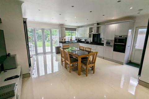 98 Prospect Lane, Solihull, B91 1HT