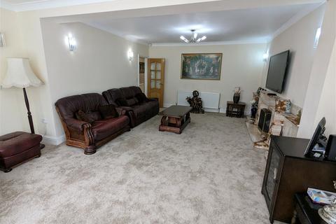 98 Prospect Lane, Solihull, B91 1HT