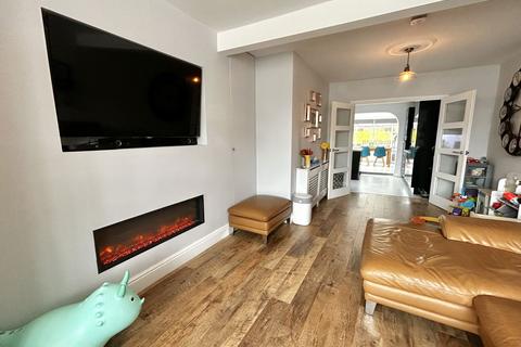 40 Amberley Road, Olton, Solihull, B92 7NP