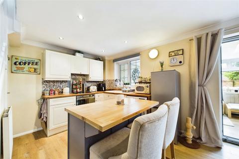 1 bedroom end of terrace house for sale, Warblington Close, Tadley, Hampshire, RG26