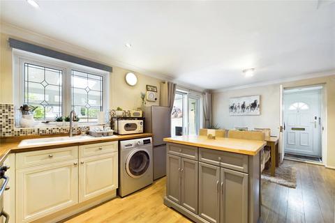 1 bedroom end of terrace house for sale, Warblington Close, Tadley, Hampshire, RG26