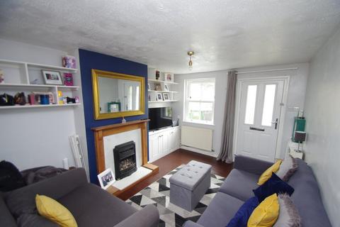 2 bedroom cottage to rent, Bedford Street, Watford, WD24