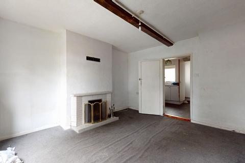2 bedroom terraced house for sale, 73 Greenham Road, Newbury, Berkshire, RG14 7HY