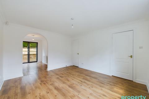 3 bedroom semi-detached house for sale, Alwyn Drive, East Kilbride, South Lanarkshire, G74