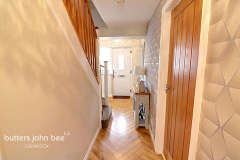 4 bedroom detached house for sale, Squirrel Close, Cannock