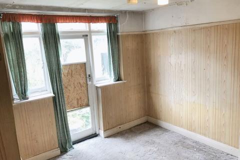 3 bedroom semi-detached house for sale, 335 New Hythe Lane, Larkfield, Aylesford, Kent, ME20 6RL