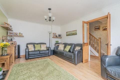 4 bedroom detached house for sale, Woodside Way, Linslade, Bedfordshire