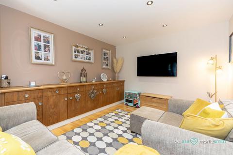 155 Forres Road, Sheffield, S10 1WF