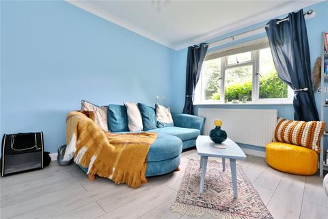 2 bedroom maisonette for sale, Cardigan Close, St Johns, Woking, Surrey, GU21