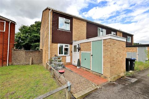 2 bedroom maisonette for sale, Cardigan Close, St Johns, Woking, Surrey, GU21