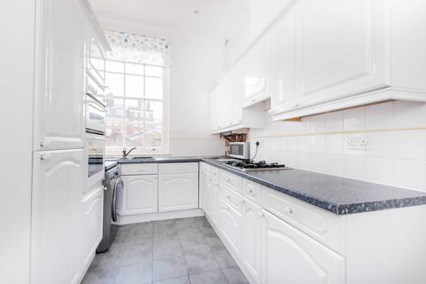 2 bedroom maisonette to rent, Granville Square, Bloomsbury, London, WC1X