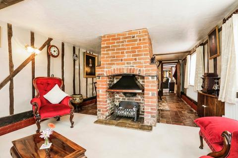 5 bedroom village house for sale, High Street, Stowmarket IP14