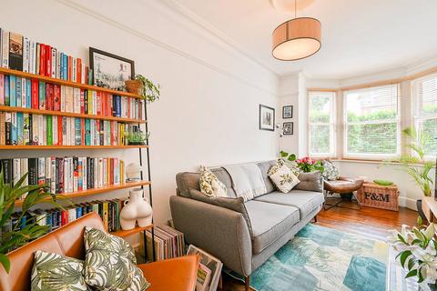 2 bedroom flat for sale, Stanlake Road, Shepherd's Bush, London, W12