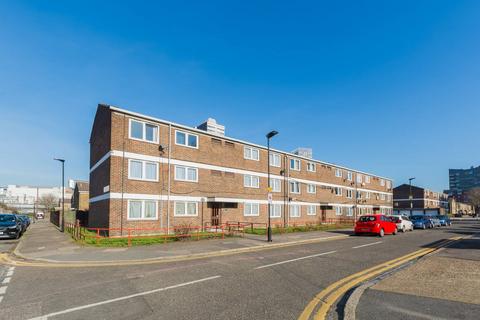 6 Gibbins Road, London, E15 2HU