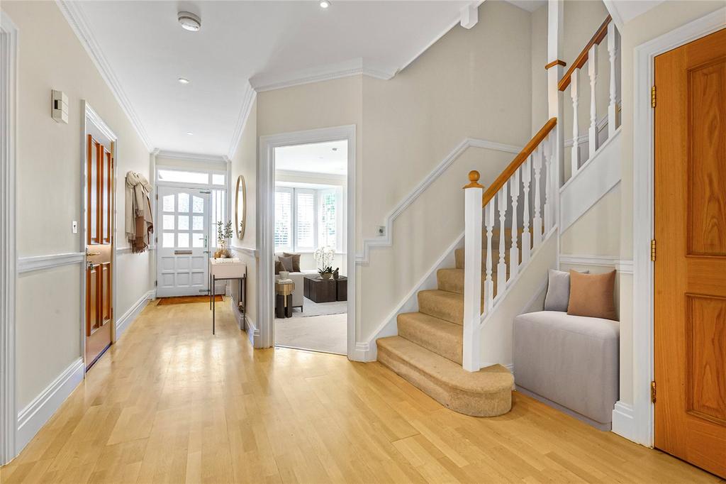 Hall Cgi