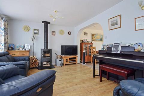 3 bedroom semi-detached house for sale, School Lane, Herne Bay