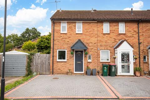 2 bedroom end of terrace house for sale, Jersey Road, Crawley RH11