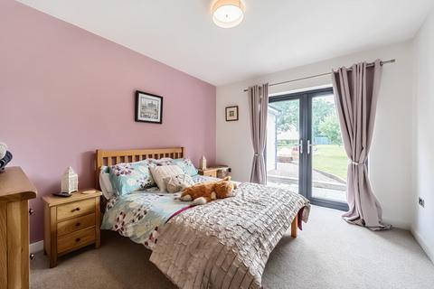 The Oaks Hawbridge, Stoulton, Worcester, WR7 4RJ