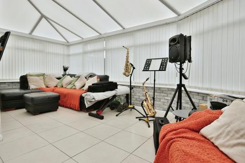47 Haydock Garth, Bransholme, Hull, HU7 4LN