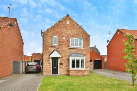 3 bedroom detached house for sale, Paddock Way, Kingswood, Hull, HU7 3FJ