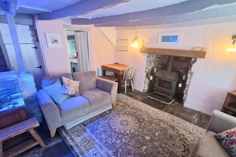 13 High Street, Camelford, PL32 9PQ