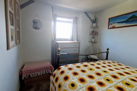 13 High Street, Camelford, PL32 9PQ