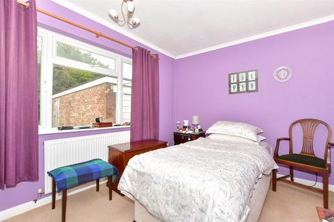 14 Ashlyn Close, Fareham, PO15 5PH