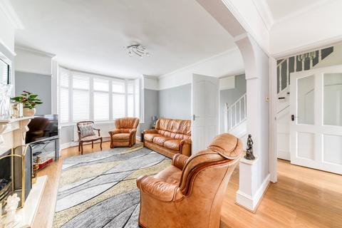 3 bedroom terraced house for sale, Semley Road, London, SW16