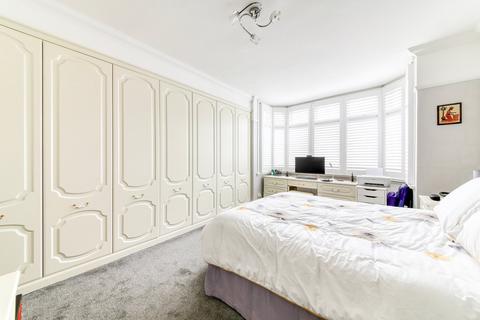 59 Semley Road, London, SW16 4PL