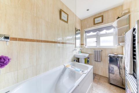 59 Semley Road, London, SW16 4PL