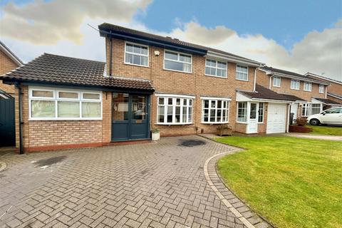 10 Bach Mill Drive, Birmingham, B28 0XN