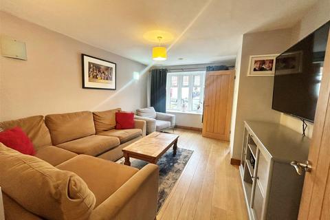 10 Bach Mill Drive, Birmingham, B28 0XN