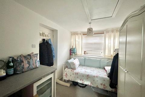 10 Bach Mill Drive, Birmingham, B28 0XN