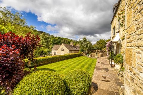 4 bedroom detached house for sale, High Street, Chalford, Stroud, Gloucestershire, GL6