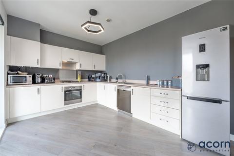 3 bedroom apartment for sale, 2 Edgecumbe Avenue, London NW9