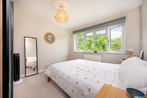 2 bedroom maisonette for sale, Geoffrey Road,  London, SE4