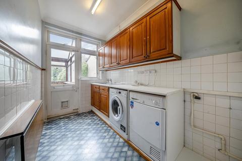 3 bedroom terraced house for sale, Abbott Avenue, Raynes Park