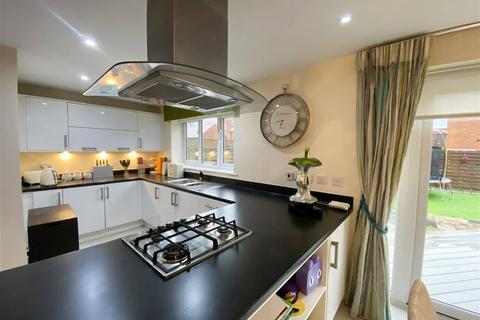 14 Beech Lane, Shirley, Solihull, B90 1FW