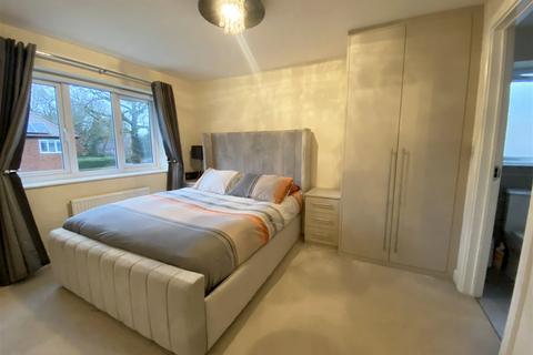 14 Beech Lane, Shirley, Solihull, B90 1FW