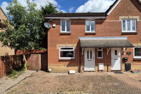 3 bedroom semi-detached house to rent, Croft Road, Leicester LE4