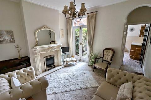 17 Brandon Road, Birmingham, B28 8DX