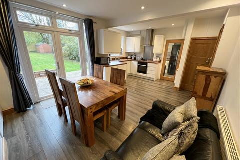 17 Colebrook Road, Shirley, Solihull, B90 2LB