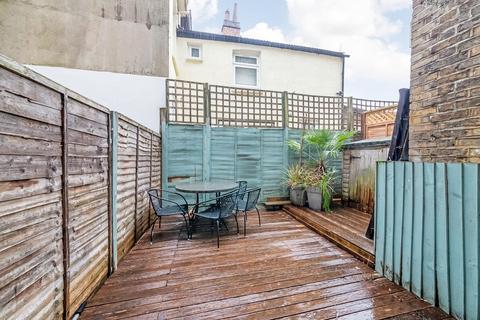 1 bedroom apartment for sale, Melbourne Grove, East Dulwich, London, SE22