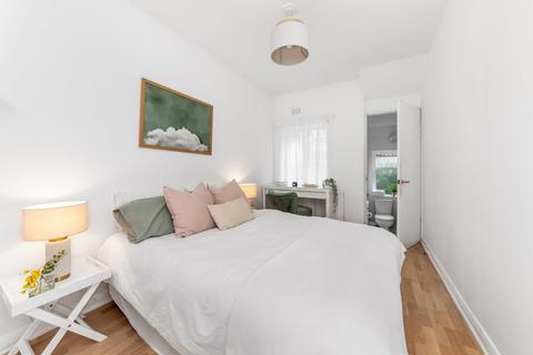 1 bedroom apartment for sale, Melbourne Grove, East Dulwich, London, SE22