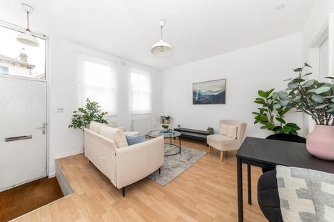 1 bedroom apartment for sale, Melbourne Grove, East Dulwich, London, SE22